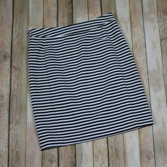 41 Hawthorn Dresses & Skirts - Stitch Fix 41Hawthorn Walt Stripe Skirt A Line